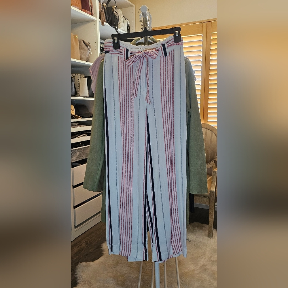 Express, belted pants. Size 0S. - Picture 3 of 5